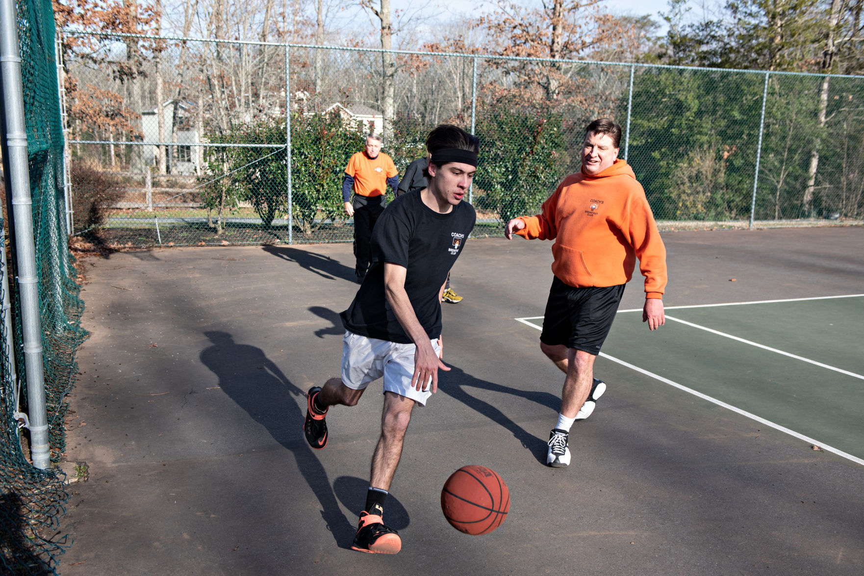 010321_nws_50hoopsclub